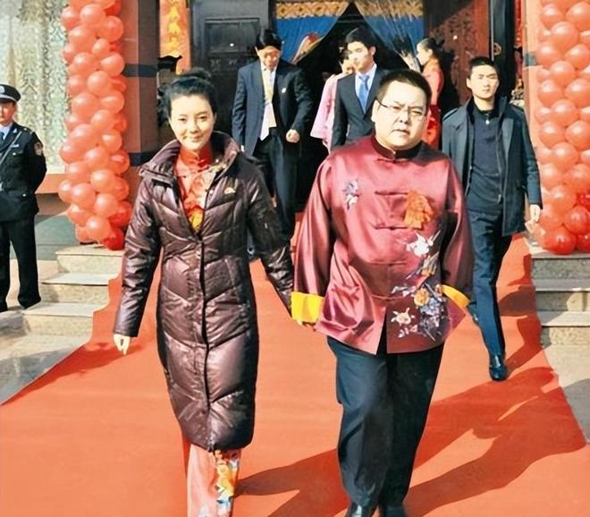 脸变化太大了难怪不拍戏了都快认不出来了PG电子游戏麻将胡了去集市偶遇车晓她(图7)
