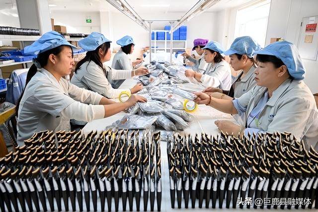 丨加快建设经济强省美丽河北PG麻将胡了试玩平台瞭望(图2)